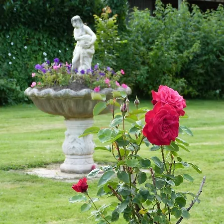 Holiday home Et Relais Equestre De Marie Tours-en-Vimeu