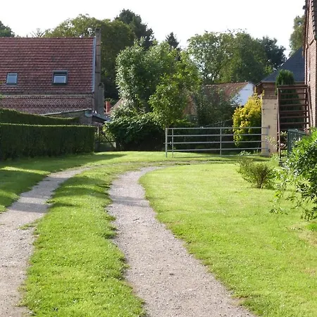 Et Relais Equestre De Marie Tours-en-Vimeu